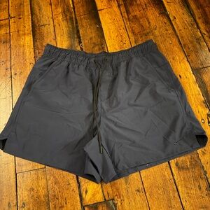 Nike navy men’s Athletic Shorts